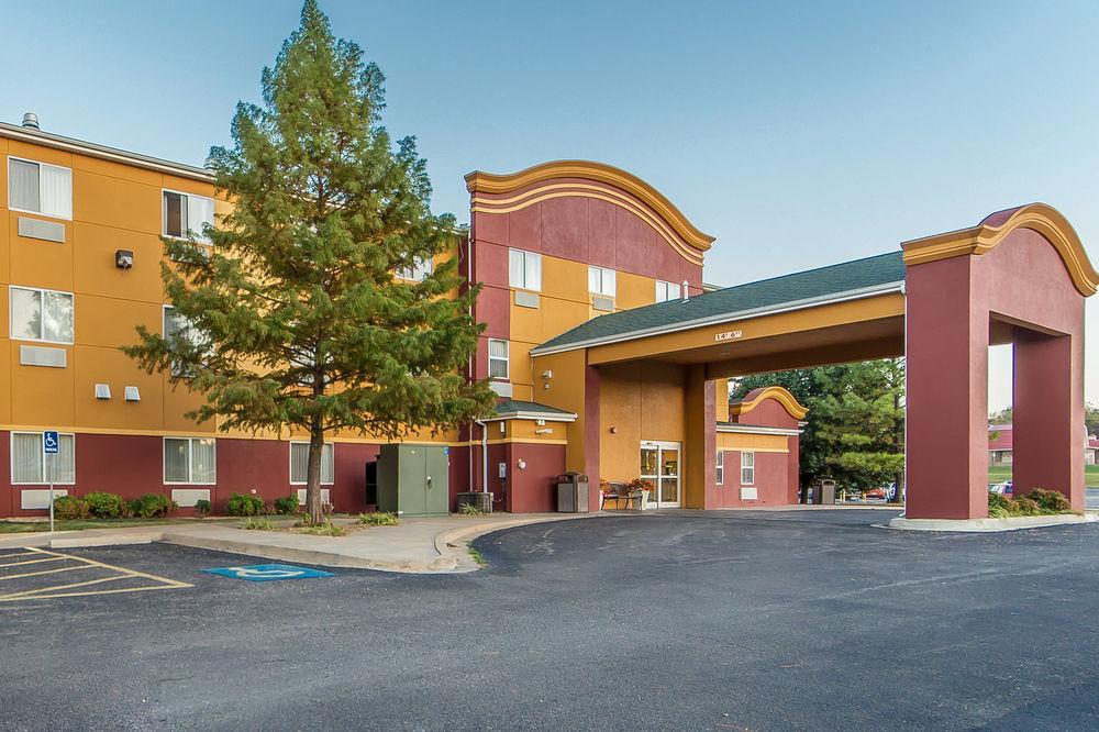 Best Western Nsu Inn Tahlequah Exterior photo