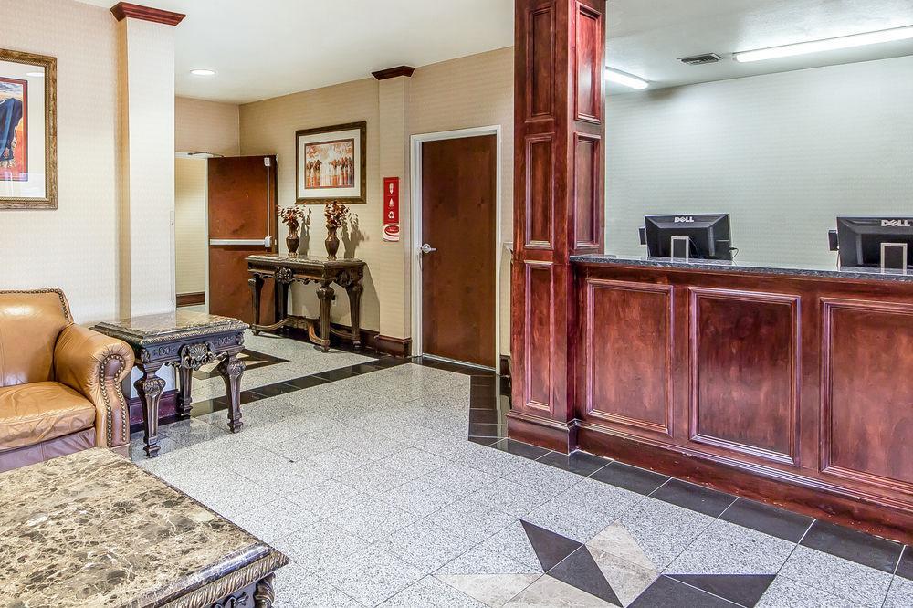 Best Western Nsu Inn Tahlequah Exterior photo