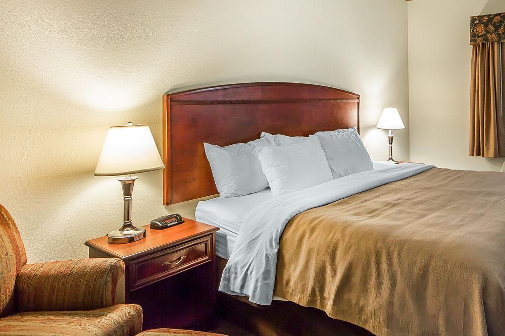 Best Western Nsu Inn Tahlequah Exterior photo