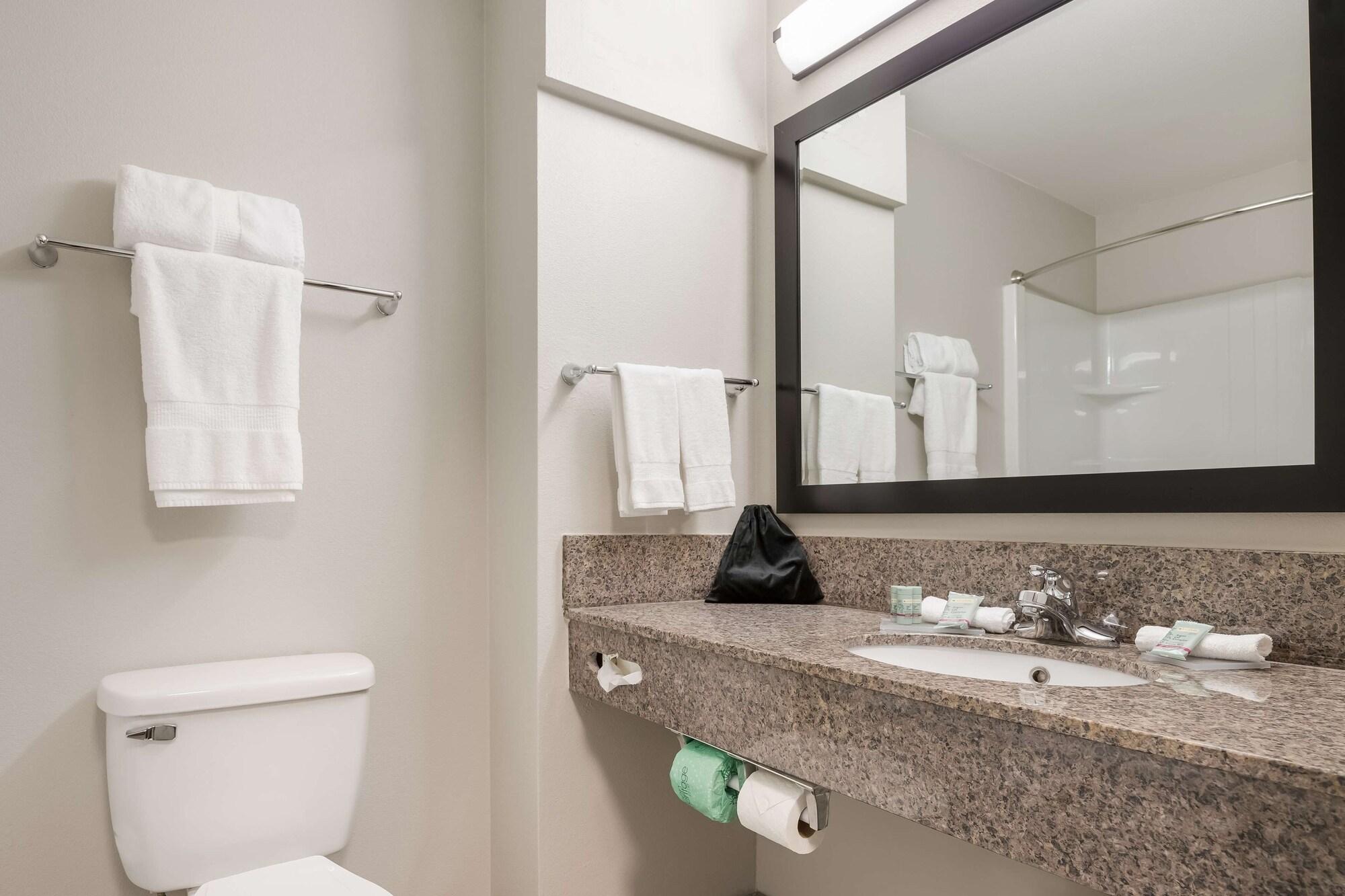 Best Western Nsu Inn Tahlequah Exterior photo